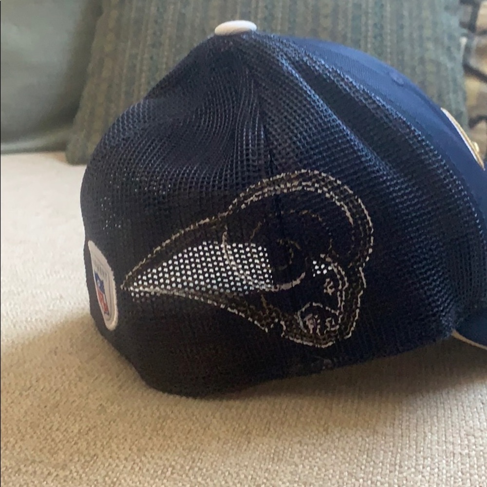 Navy Rams NFL OSFA Reebok hat - Picture 3 of 4